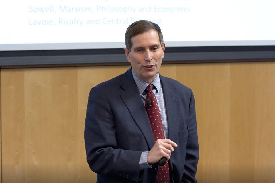 Dr. Jeff Haymond teaching class