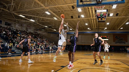 Basketball player shooting the ball